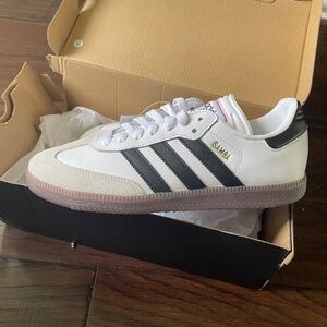 Adidas Black & White Classic Sambas